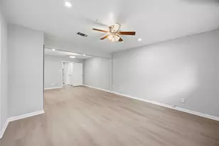 11006 Thackery Ln, Houston, TX 77016 - Photo 16