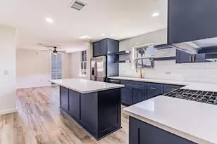 3913 Ball, Galveston, TX 77550 - Photo 4