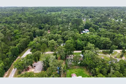 137 Lero Lane, Livingston, TX 77351 - Photo 32