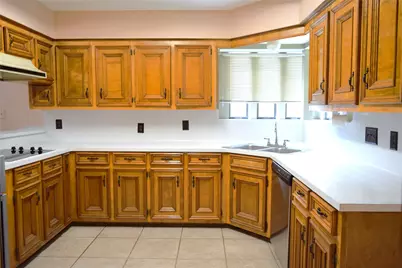 7331 Rancho Mission Drive, Houston, TX 77083 - Photo 4