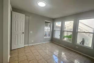 918 W 5th St, Freeport, TX 77541 - Photo 12