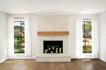 10830 Burgoyne Road, Houston, TX 77042 - Photo 24