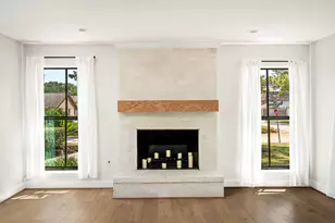 10830 Burgoyne Rd, Houston, TX 77042 - Photo 24