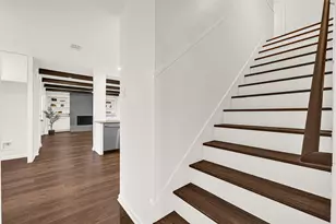 435 Bayou View Dr, Seabrook, TX 77586 - Photo 10