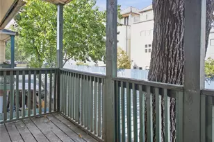 8289 Kingsbrook Rd, Houston, TX 77024 - Photo 16