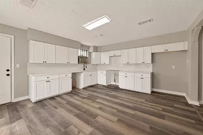 3703 Tiffany Drive, Houston, TX 77045 - Photo 18
