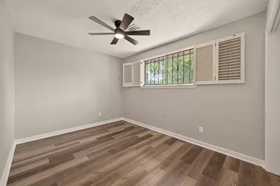 3703 Tiffany Drive, Houston, TX 77045 - Photo 34