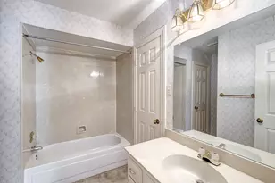 13714 Cottrell Ct, Houston, TX 77077 - Photo 32