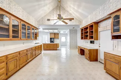 13714 Cottrell Court, Houston, TX 77077 - Photo 16