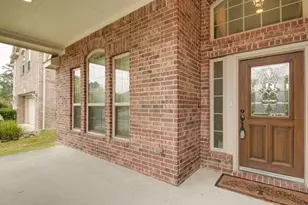 199 Pinto Point Dr, The Woodlands, TX 77389 - Photo 4