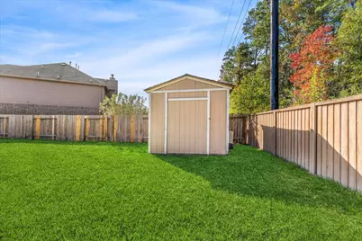 18130 Millau Viaduct Way, Houston, TX 77044 - Photo 38
