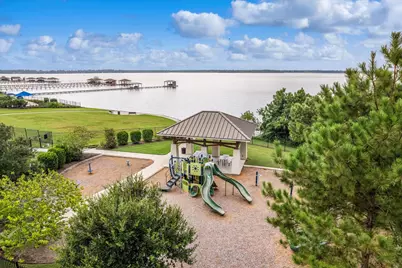 18130 Millau Viaduct Way, Houston, TX 77044 - Photo 50