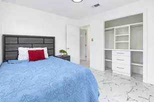 8910 Marinette Dr, Houston, TX 77074 - Photo 20