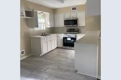 102 Libby Circle, Willis, TX 77378 - Photo 10