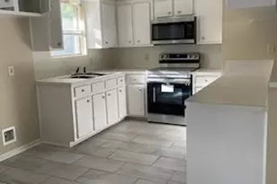 102 Libby Cir, Willis, TX 77378 - Photo 10