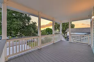 1519 Bayou Shore Dr, Galveston, TX 77551 - Photo 4
