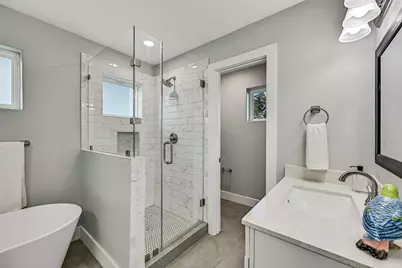 1519 Bayou Shore Drive, Galveston, TX 77551 - Photo 30