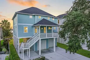 1519 Bayou Shore Dr, Galveston, TX 77551 - Photo 1