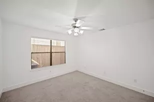8690 Meadowcroft Dr, Houston, TX 77063 - Photo 24