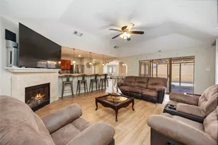2423 Prides Crossing Rd, Houston, TX 77067 - Photo 6