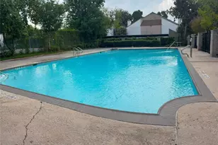 10049 Westpark Dr, Houston, TX 77042 - Photo 14