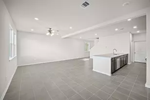1369 Mixander Wy, La Porte, TX 77571 - Photo 8