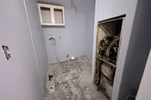 205 Curry St, Livingston, TX 77351 - Photo 12