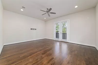 1917 W 15th Street #A, Houston, TX 77008 - Photo 12