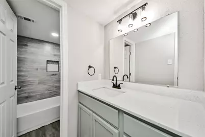 781 Country Place Drive #2021, Houston, TX 77079 - Photo 30