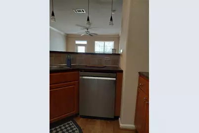 1711 Old Spanish Trail #107, Houston, TX 77054 - Photo 12