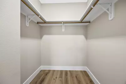 5949 Collingsworth Street, Houston, TX 77026 - Photo 24