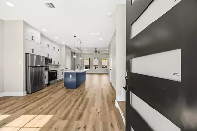 5949 Collingsworth Street, Houston, TX 77026 - Photo 4
