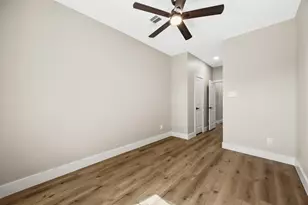 5949 Collingsworth St, Houston, TX 77026 - Photo 18