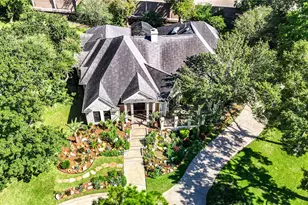 1510 Victoria Way, Friendswood, TX 77546 - Photo 36