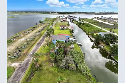 7215 Beau Rue Street, Hitchcock, TX 77563 - Photo 42