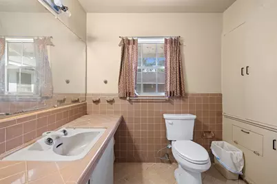 323 Harbert Street, Columbus, TX 78934 - Photo 14