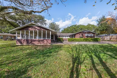 323 Harbert Street, Columbus, TX 78934 - Photo 20