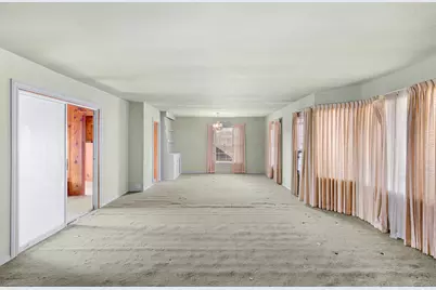 323 Harbert Street, Columbus, TX 78934 - Photo 8