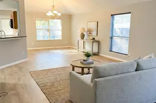 2882 Sun River Ln, Dickinson, TX 77539 - Photo 6