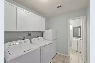 22 E New Avery Place, The Woodlands, TX 77382 - Photo 44