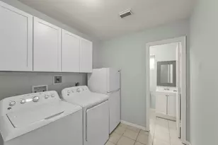 22 E New Avery Pl, Spring, TX 77382 - Photo 44