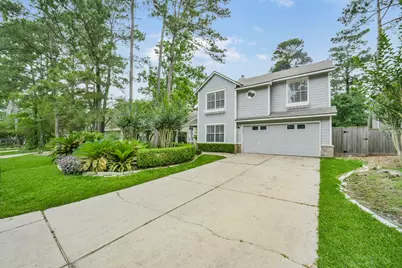 22 E New Avery Place, Spring, TX 77382 - Photo 2