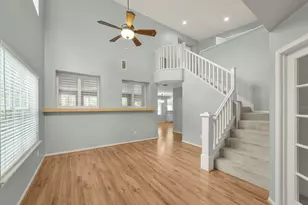 22 E New Avery Pl, Spring, TX 77382 - Photo 6