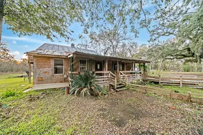 209 River Road, Angleton, TX 77515 - Photo 34
