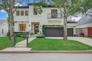 4319 Phil St, Bellaire, TX 77401 - Photo 1