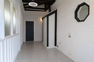 105 E 14th St, Houston, TX 77008 - Photo 12