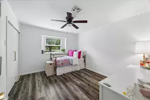 1311 Forest Cove Dr, Kingwood, TX 77339 - Photo 18