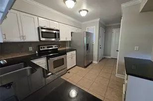 5661 Birchmont Dr, Houston, TX 77091 - Photo 4