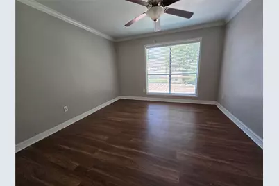 5661 Birchmont Drive #E, Houston, TX 77091 - Photo 24