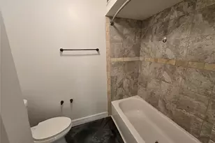 5661 Birchmont Dr, Houston, TX 77091 - Photo 20